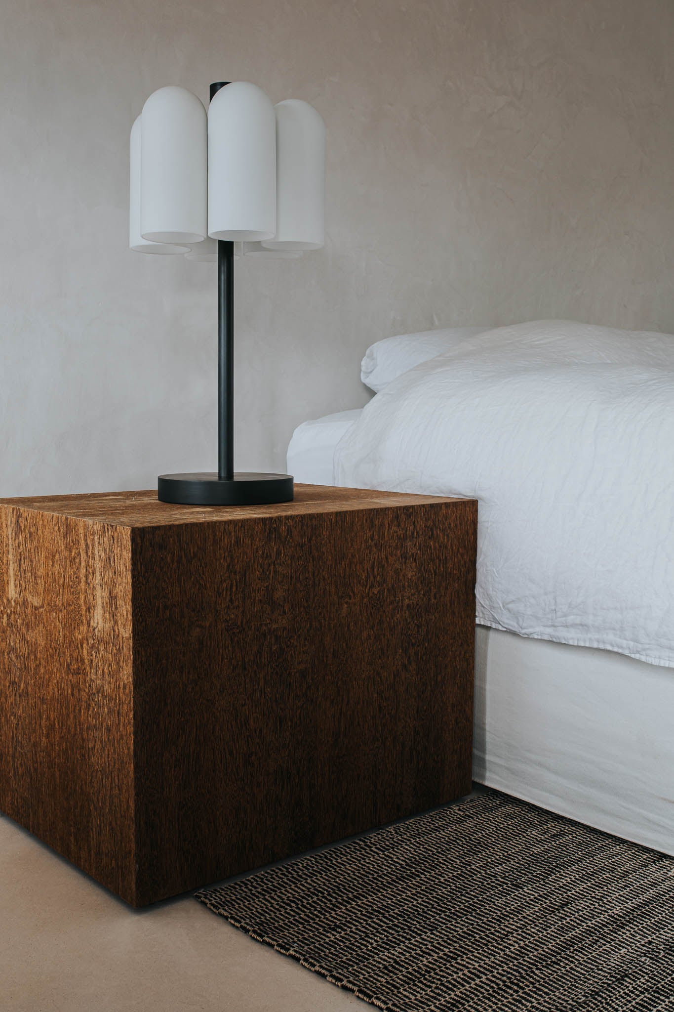 Schwung Odyssey 6 Black Gunmetal Table Lamp